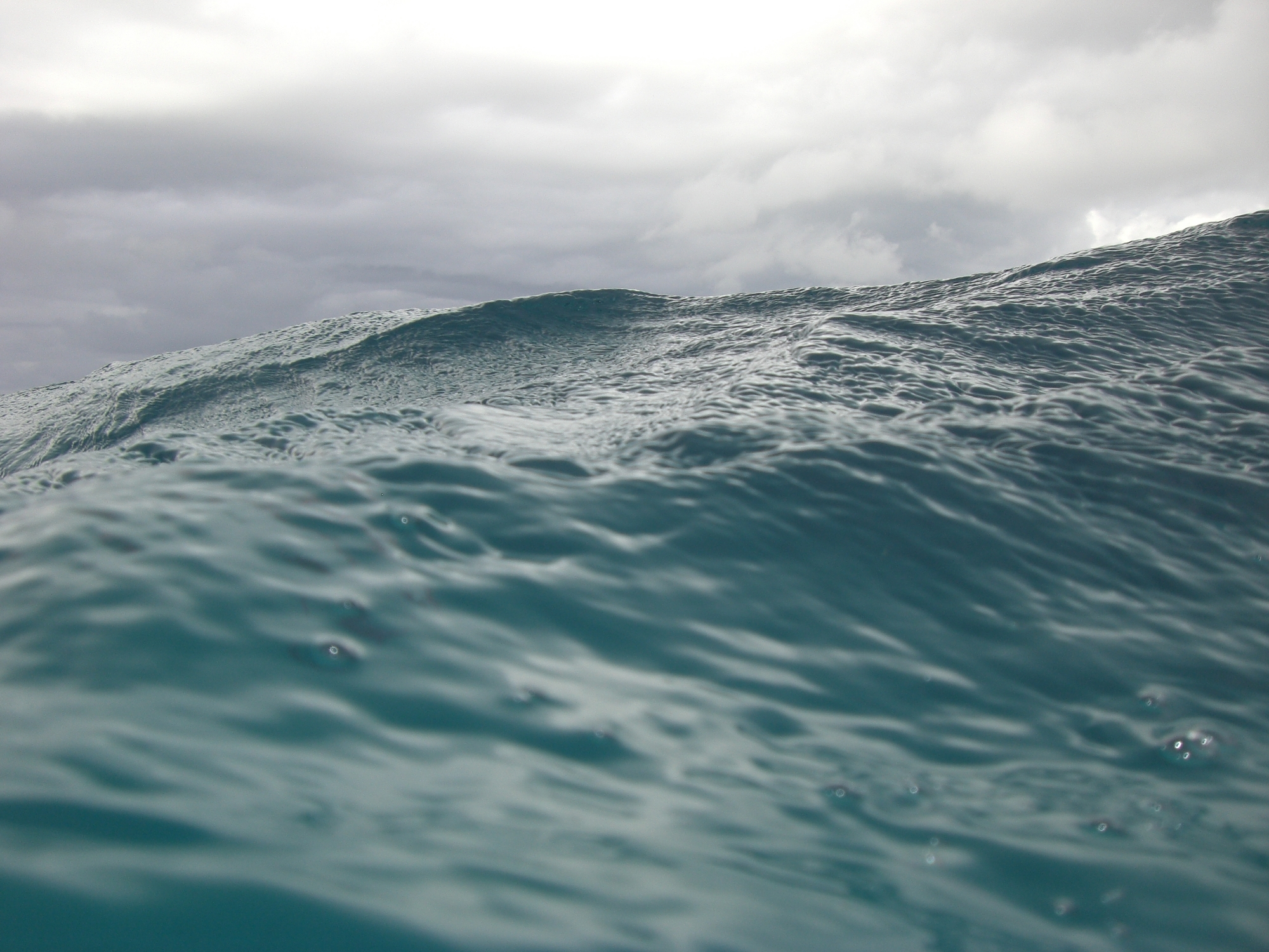 rough sea by Sascha Bruns, Hamburg - Desktop Wallpaper