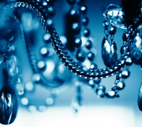 Chrystal chandelier close-up (C) © Konstantin Sutyagin www