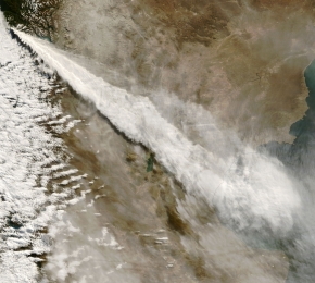 Chilean Volcano Plume (C) NASA/Mother Nature (AF) chile